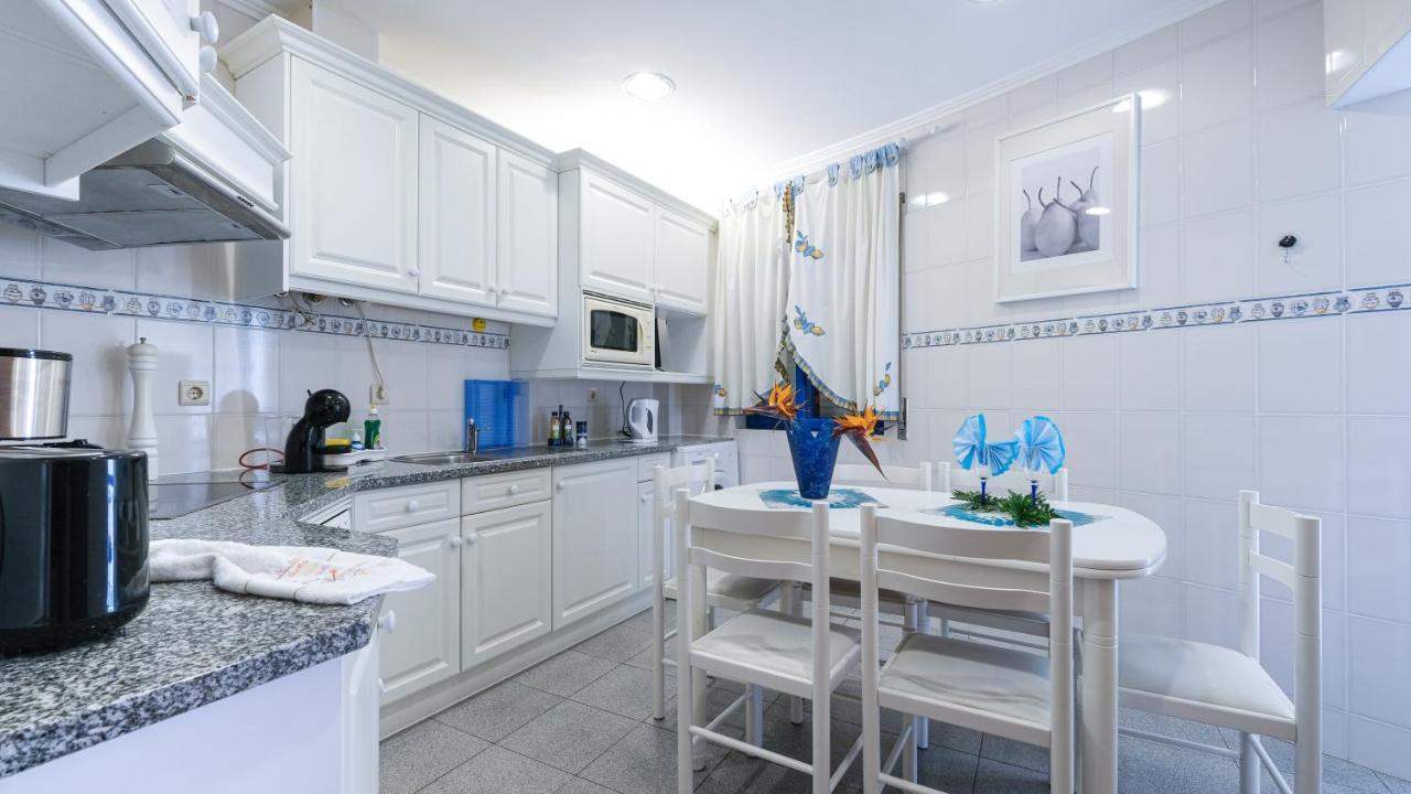 Apartment Holidays At Laureano